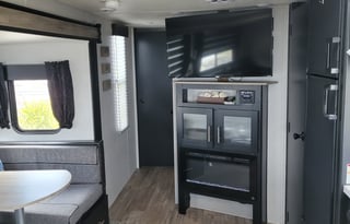 2021 Forest River RV Cherokee pet friendly