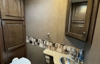 2017 Thor Motor Coach Windsport 35M