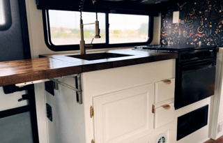 VIP *UNLIMITED* miles/generator/propane & we dump!