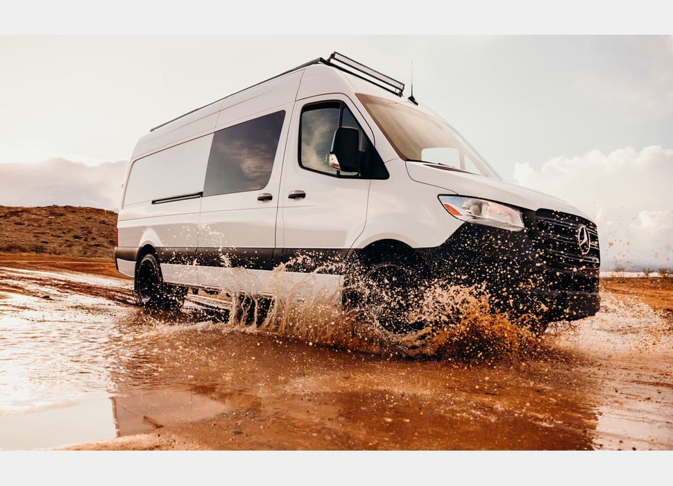 Class B Camping Van rentals in Oregon City