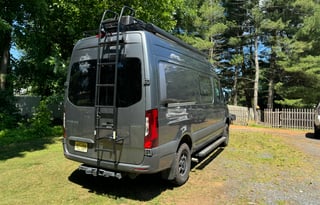2023 Winnebago Revel 44E 4X4