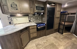 No-Hassle family RV rental, we take care of you!!!