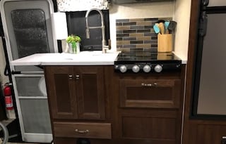 2020 SunSeeker Mercedes Diesel w/ FULL Slideout