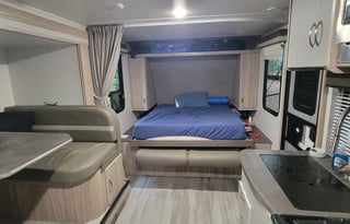 2022 Winnebago Micro Minnie FLX Solar