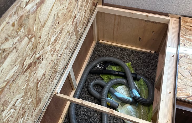 Built-in Vacuum system accessories