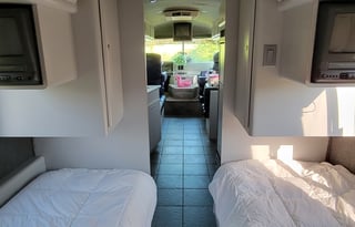 "Zephyr", Your Glamping Getaway