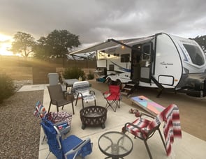 Coachmen RV Freedom Express Ultra Lite 238BHS