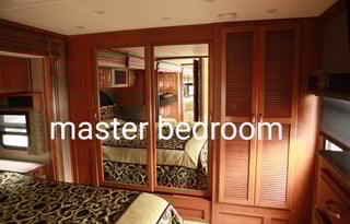 2016 Fleetwood Discovery (NEW RATES!!!)