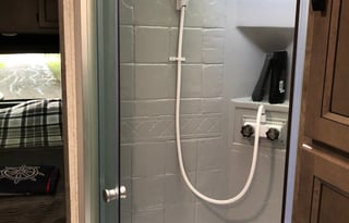 Apex Ultra-Lite 26’ 2021 Couples Camper