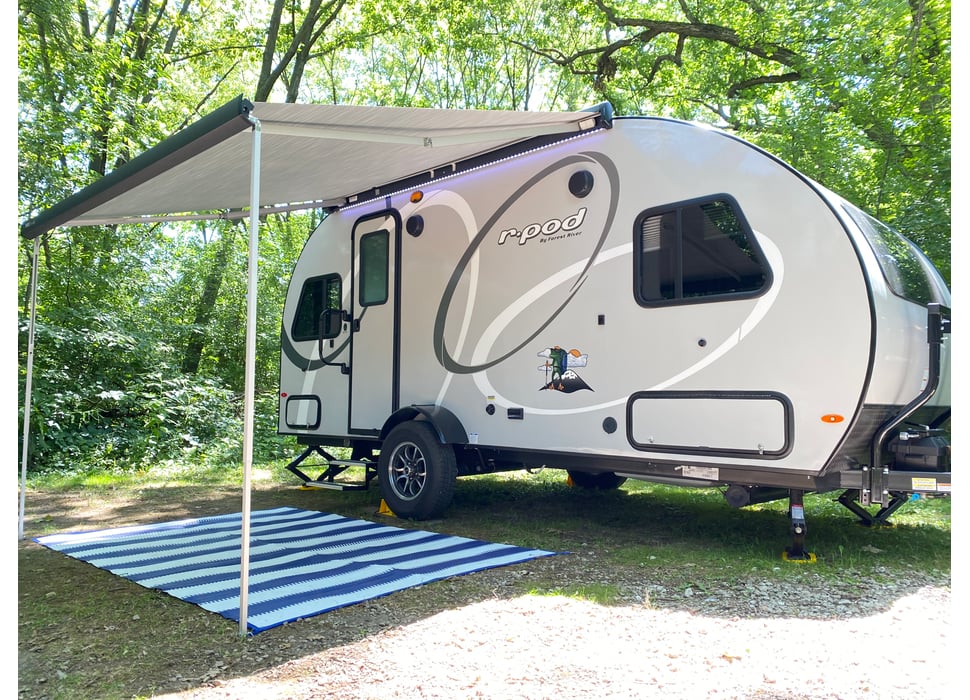 Travel Trailer rentals in Mundelein