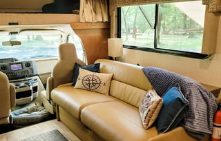 2018 Winnebago Minnie Winnie 31G