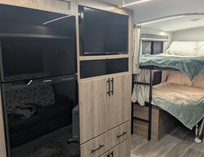 Grand Design Imagine 2800BH