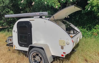 The Cozy Camper – 2016 Little Guy Teardrop Trailer