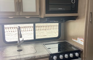 2022 Thor Motor Coach Four Winds 25M