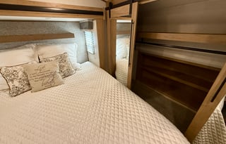 Forest River Sabre 36BHQ