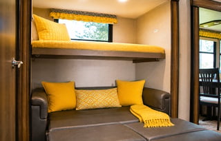 2 Bedroom/2 Bath w tub Luxury Fifth WheelGWTX 2797