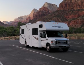 Thor Motor Coach Four Winds 28A