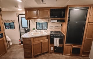 2016 Coachmen RV Apex Ultra-Lite