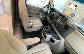 2018 Thor Motor Coach Four Winds 22B “Let’s Go!”