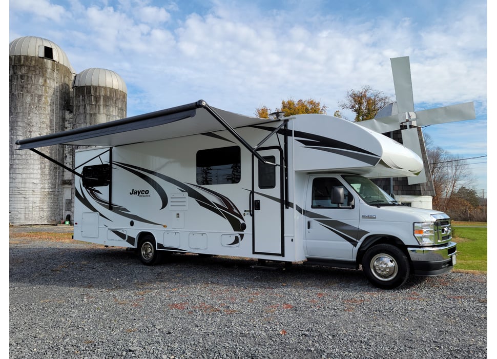 Class C Motor Home rentals in Ferrisburgh