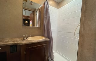 2017 Coachmen Pursuit 30 FW - NO SPECIAL DL NEEDED