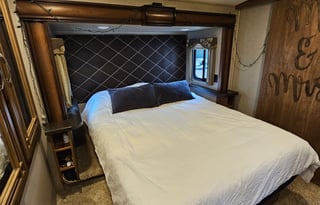 2018 Keystone Montana 3921FB Fifth Wheel