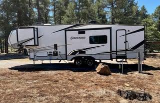 2021 Prime Time RV Crusader LITE 33BH