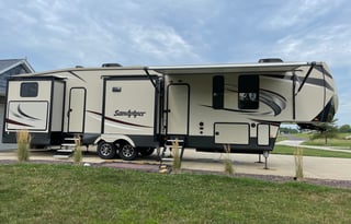 2021 Forest River Sandpiper 384QBOK-Delivery Only