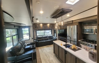 2021 Prime Time RV Sanibel 3902WB