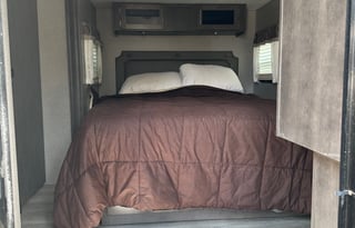 Lazy E Arena&Arcadia Lake - 2021 Forest River29BHS