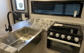 2023 Dutchmen RV Kodiak 290BHSL