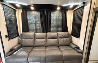 2023 Heartland Torque 384