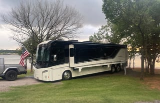 2020 Horizon 42Q  aka “WINIE”