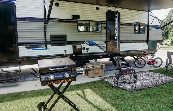 Blackstone, cooler, camping chairs and outdoor rug all available with a booking!