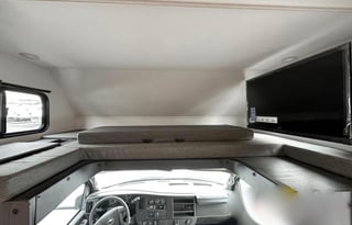 Easy to drive...Great Layout for 6...has solar