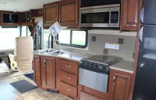 2014 Fleetwood Bounder 34b