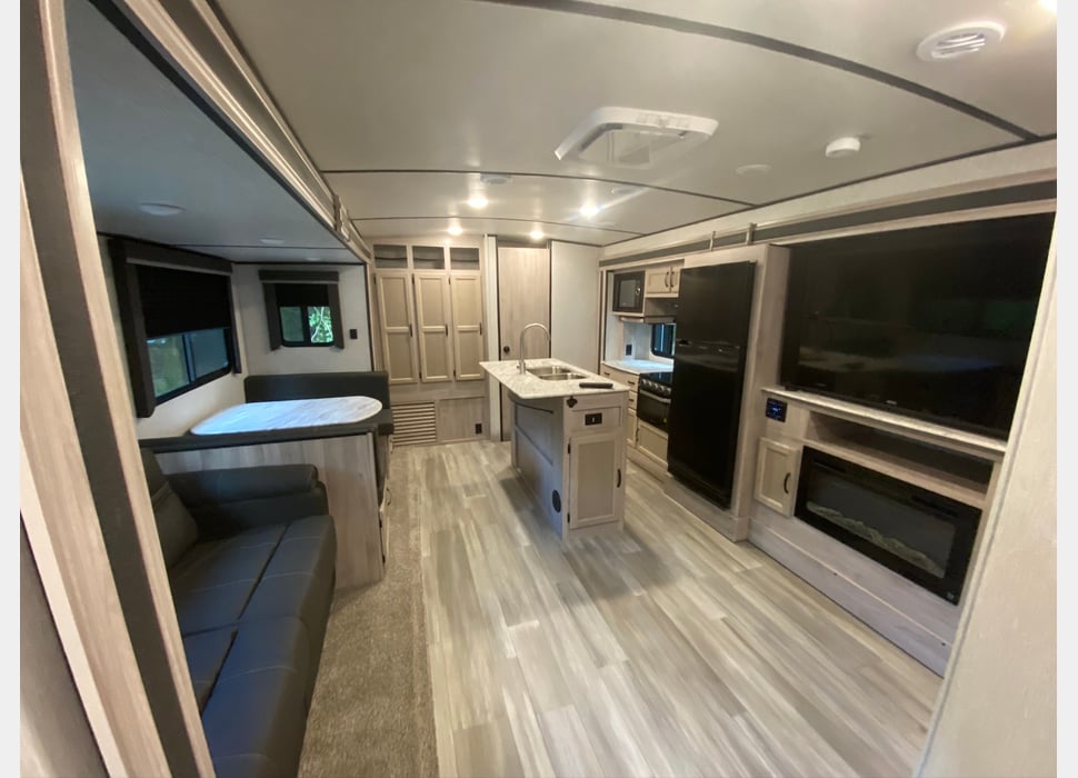 Travel Trailer rentals in Loranger