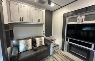 2022 Keystone RV Montana High Country 351BH