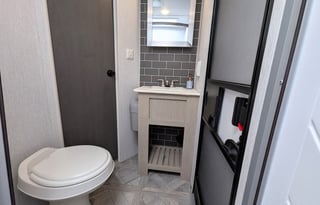 Wildwood Platinum | Ultimate Modern Bunkhouse