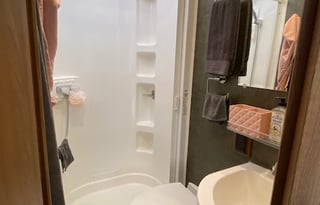 Great Gas Milage 15+ MPG, Winnebago Trend 23L