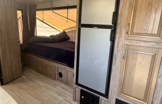 2020 Solaire by Palomino 185X- Hybrid