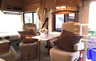 Delivery Only!!! Get Out of Town Fleetwood Bounder