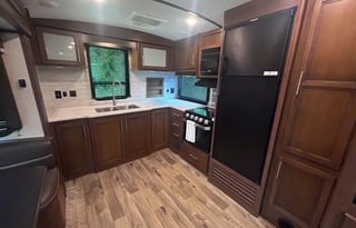 2021 Keystone RV Cougar 31MBS