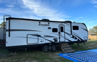 Life is better when you’re GLAMPING