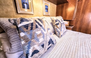 Renovated! "Lucky" the Leprechaun *Sleeps 10*