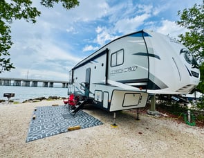 Forest River RV Cherokee Arctic Wolf 287BH