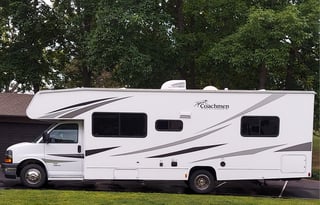 2021 Coachmen RV Freelander 27QB Chevy 4500