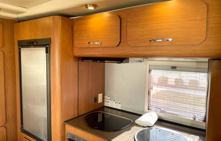 Full kitchen with a lot of counterspace