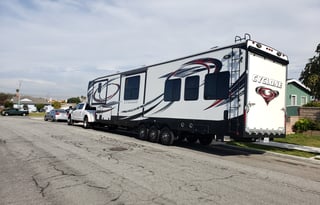 43 Toy Hauler with 4 bunks in the 18 foot garage!