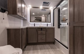 Modern and Luxurious 5th Wheel Retreat